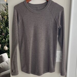 lululemon athletica taupe Long Sleeve Top
